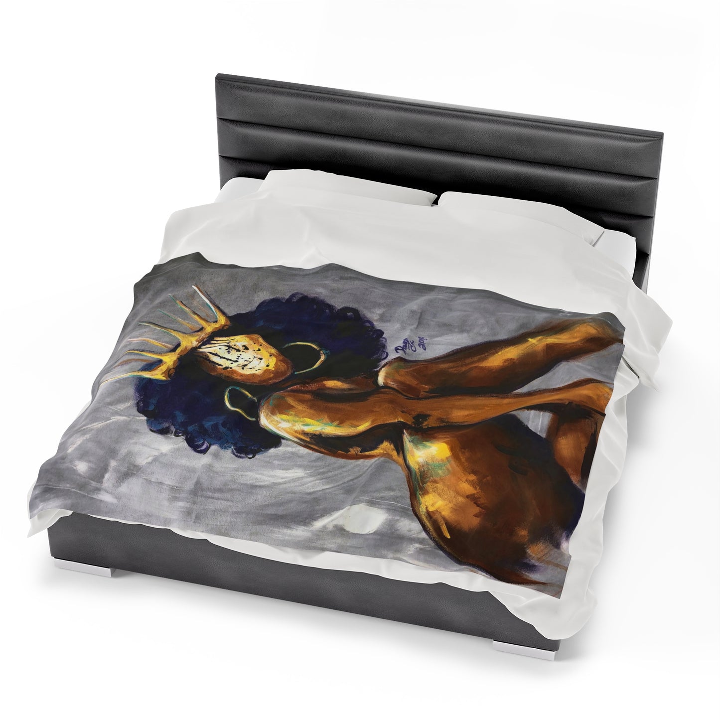 Naturally Queen Nessa Velveteen Plush Blanket