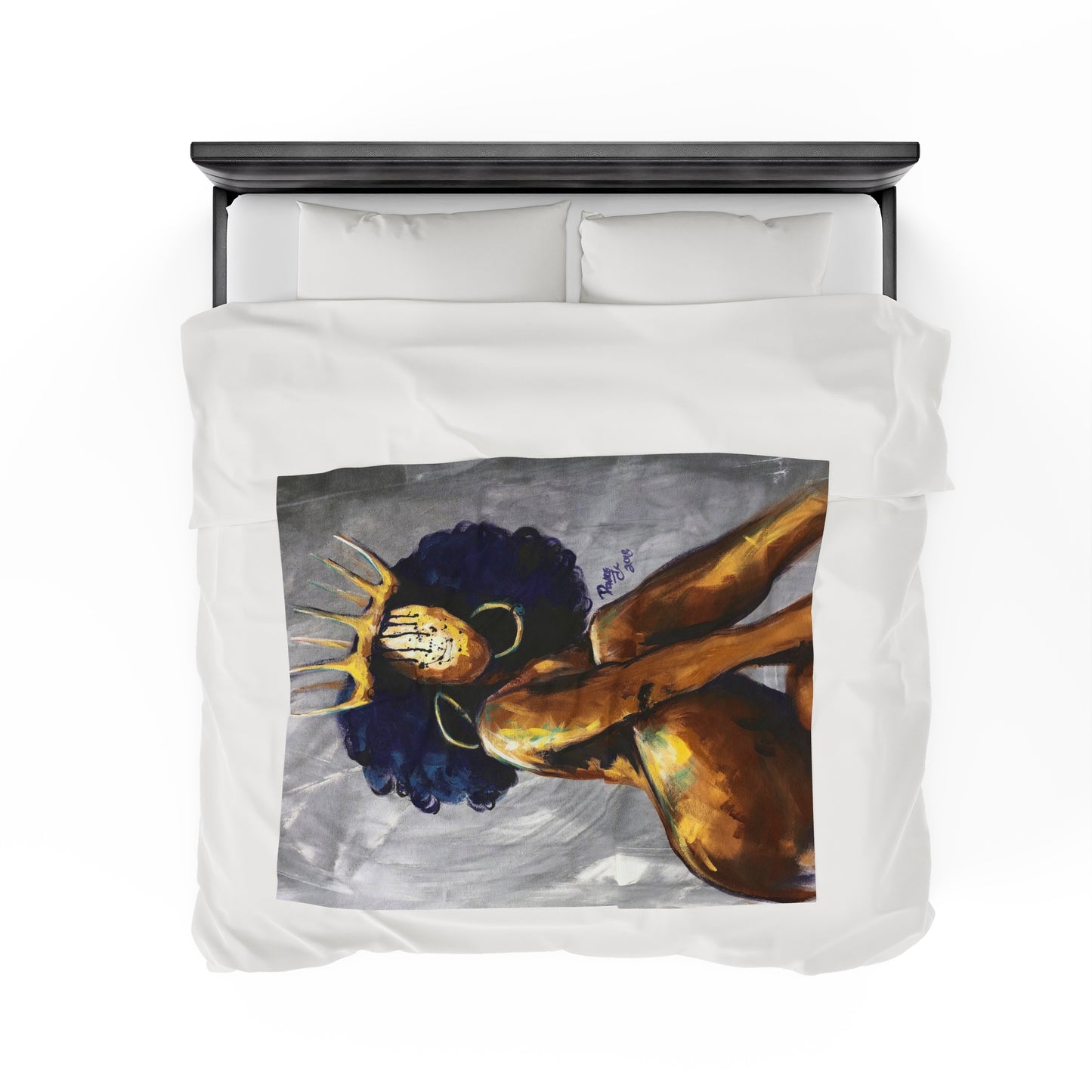 Naturally Queen Nessa Velveteen Plush Blanket