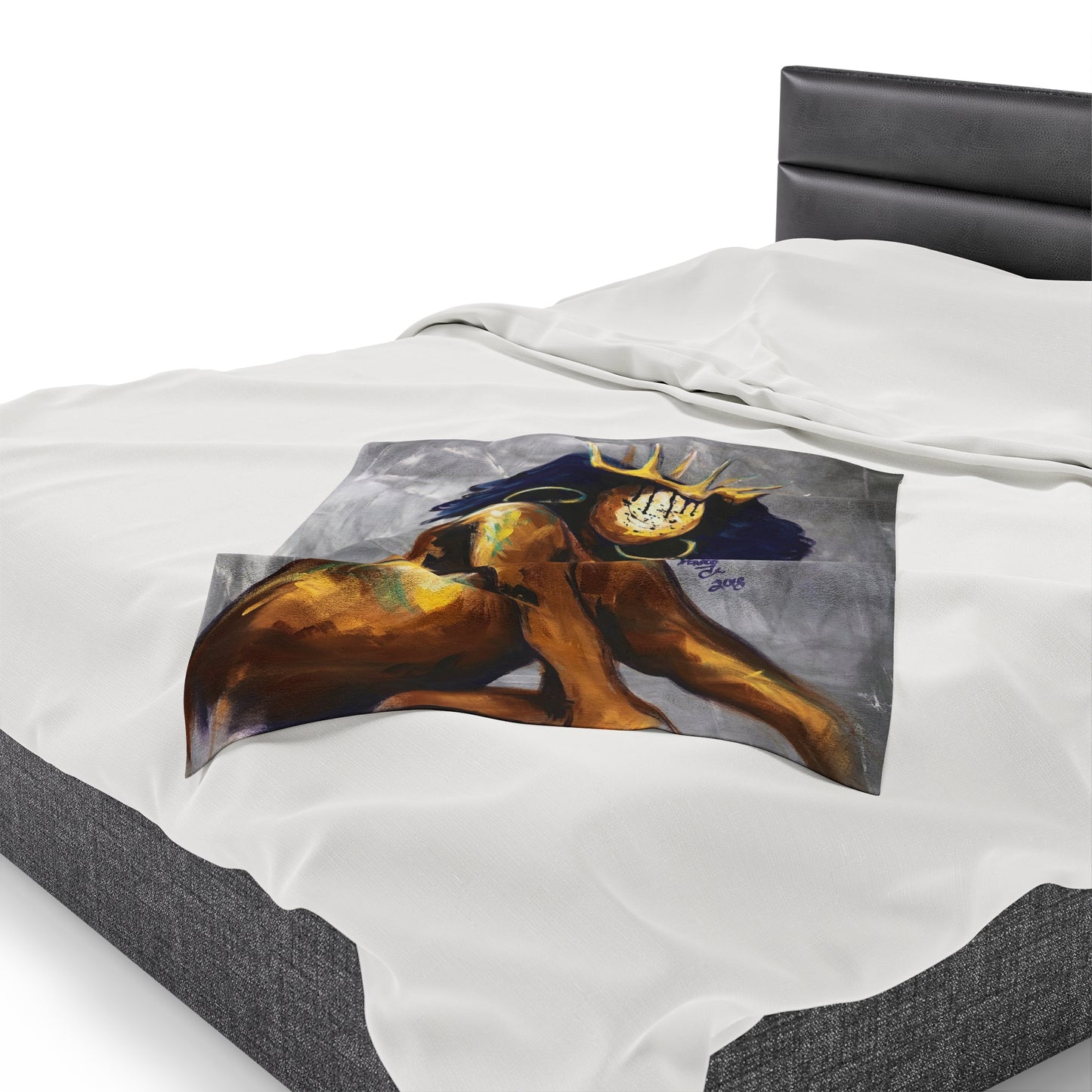 Naturally Queen Nessa Velveteen Plush Blanket