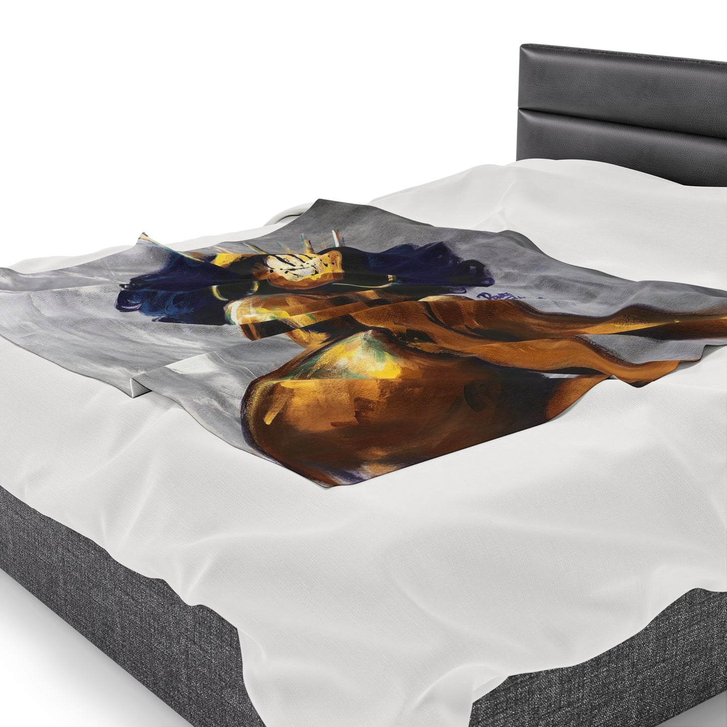 Naturally Queen Nessa Velveteen Plush Blanket