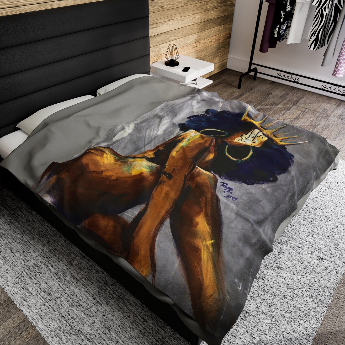 Naturally Queen Nessa Velveteen Plush Blanket