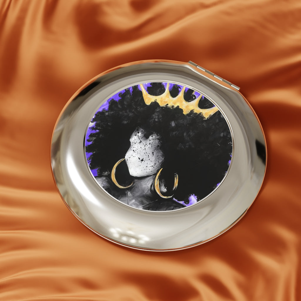 Naturally Queen III PURPLE Compact Travel Mirror
