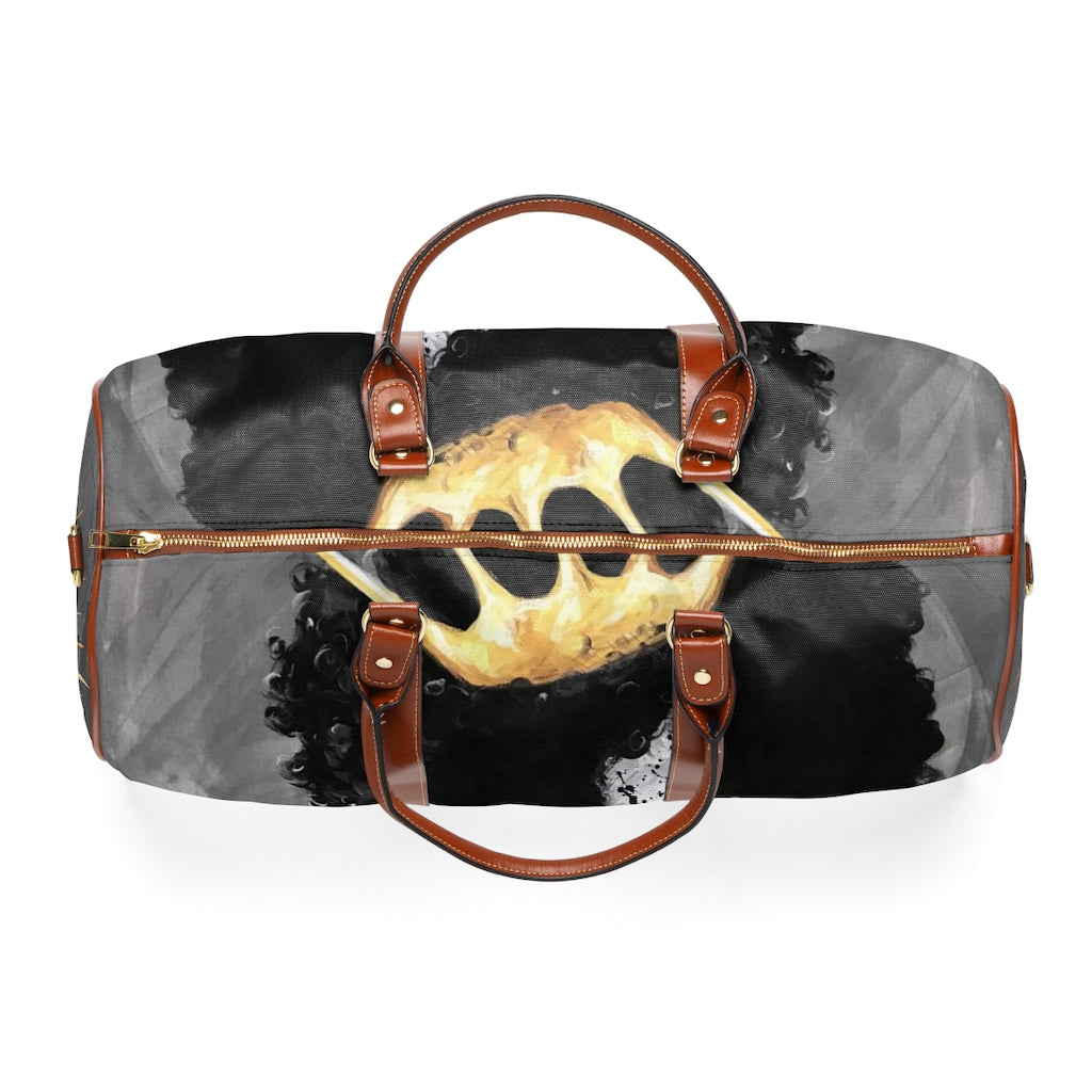 Naturally Queen VI Waterproof Travel Bag