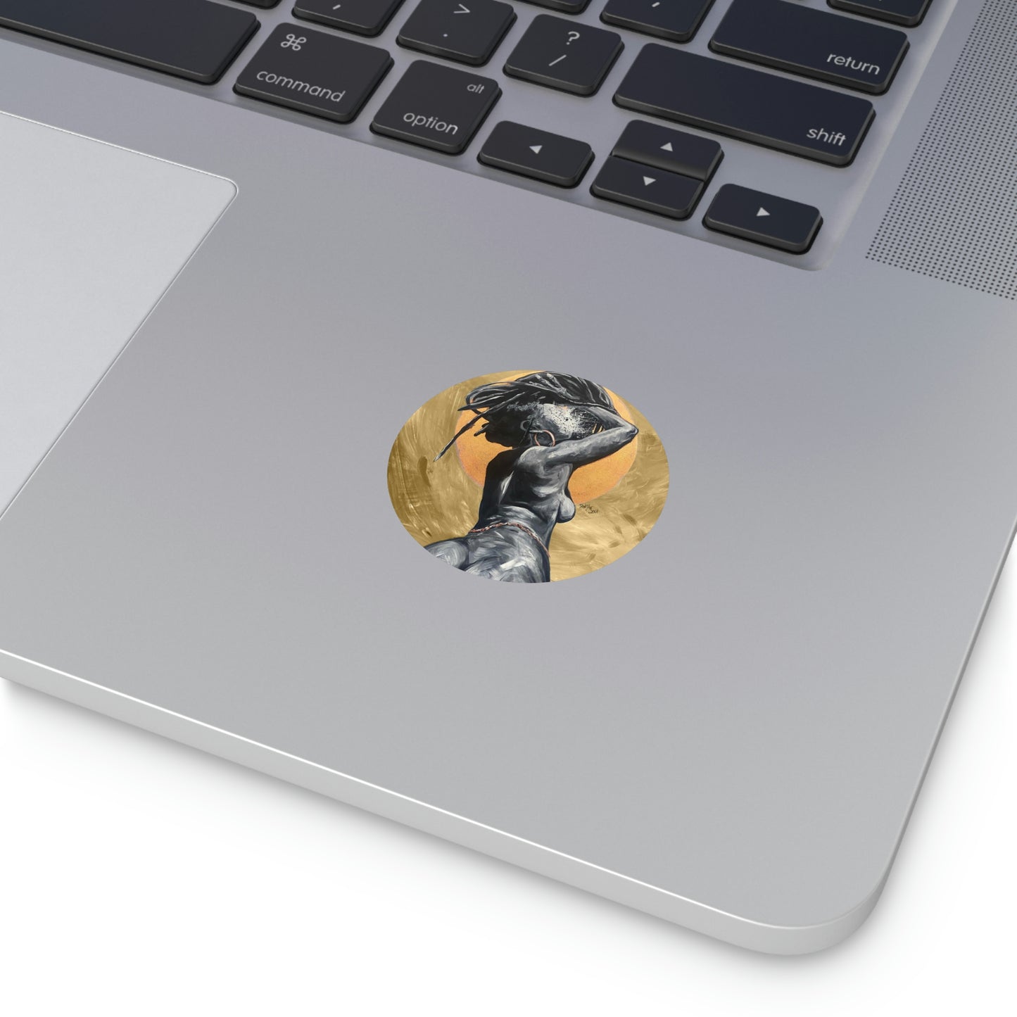 Naturally Nude V GOLD Round Vinyl Stickers