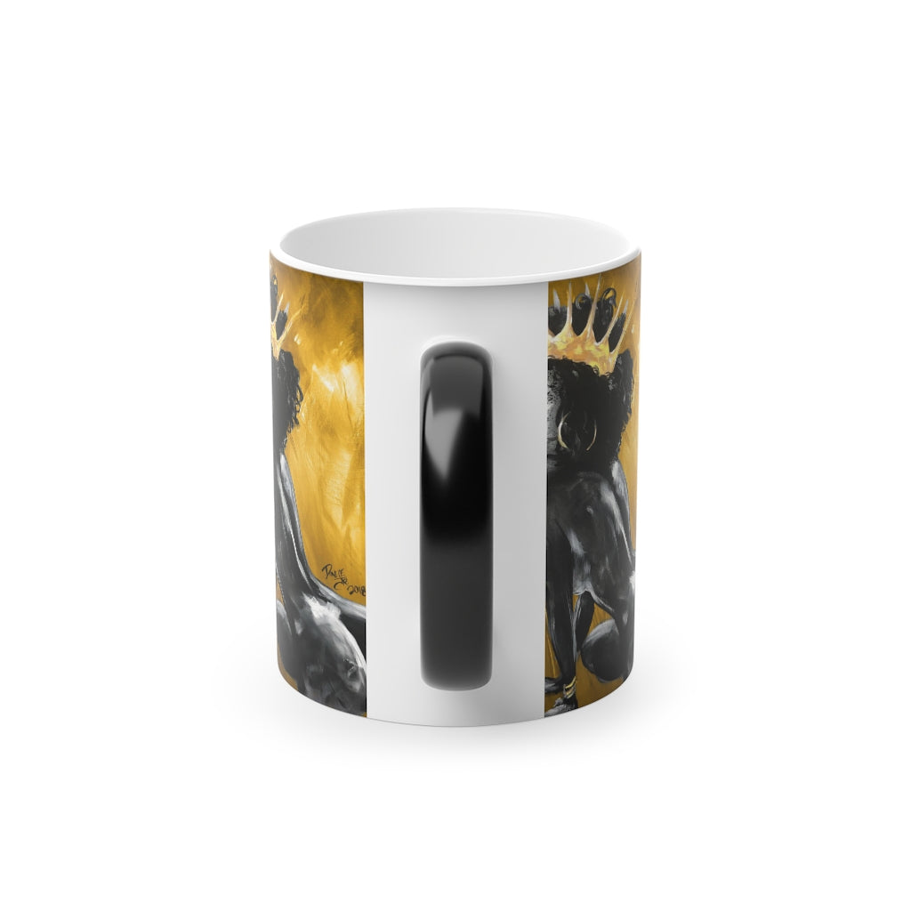 Naturally Queen VIII GOLD Magic Mug