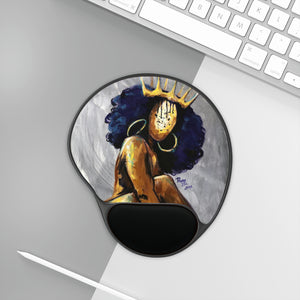 Naturally Queen Nessa Mouse Pad With Wrist Rest