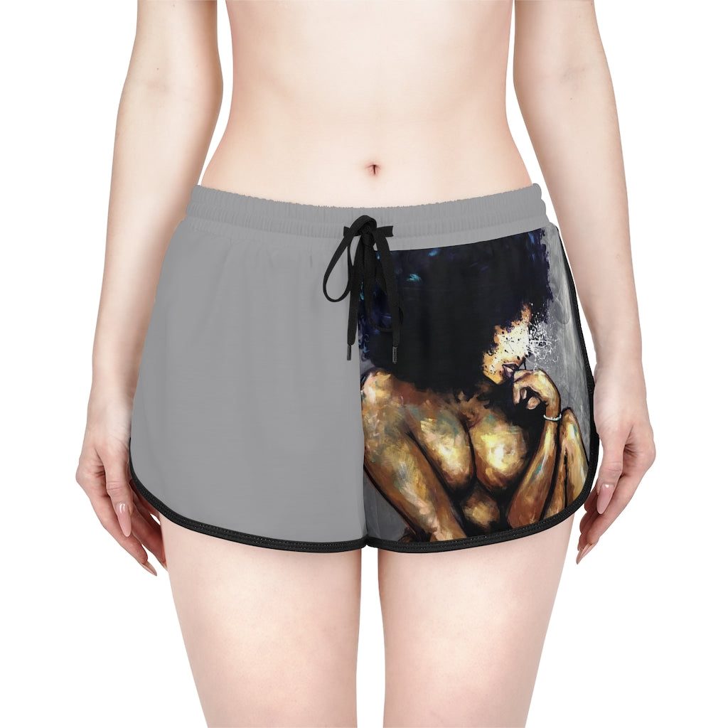 Naturally LV Women's Relaxed Shorts (AOP)
