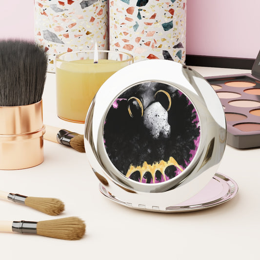 Naturally Queen III PINK Compact Travel Mirror