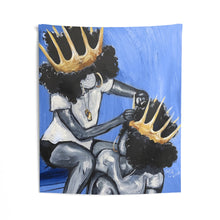 Naturally Queens I BLUE Indoor Wall Tapestries