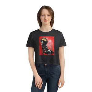 Naturally Queen VIII RED Women's Flowy Cropped Tee